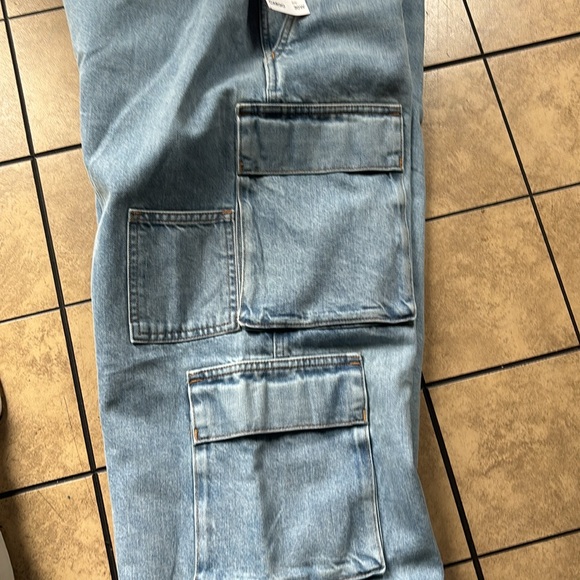 NWT ARITZIA The '90s Millie Hi-Rise Cargo Jean - Picture 11 of 11
